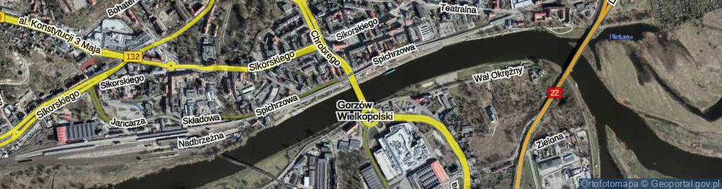Zdjęcie satelitarne Most Staromiejski most.